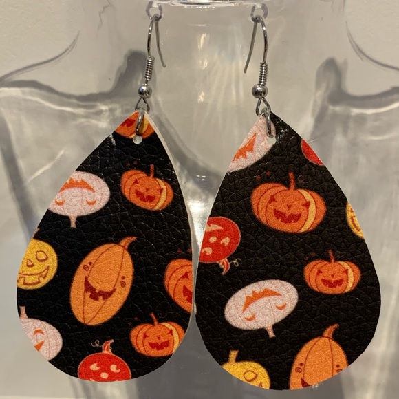 Jewelry - 🌻3 for $12 🖤Faux Leather Halloween Earrings